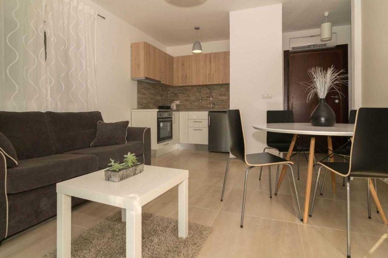 Apartmani Marinovic Zadar Zewnętrze zdjęcie